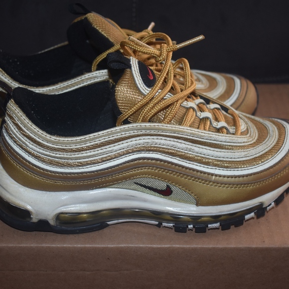 nike 97 og gold